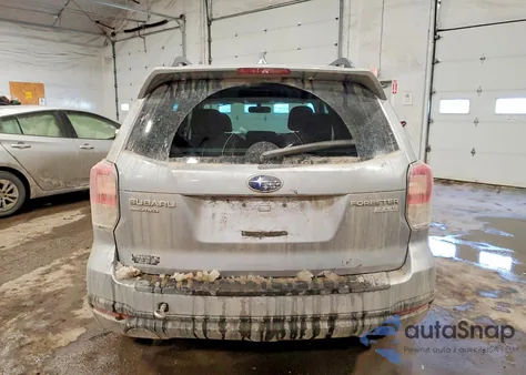 2017 Subaru Forester 2.5I Premium z USA, uszkodzony, nr VIN JF2SJAEC2HH455039